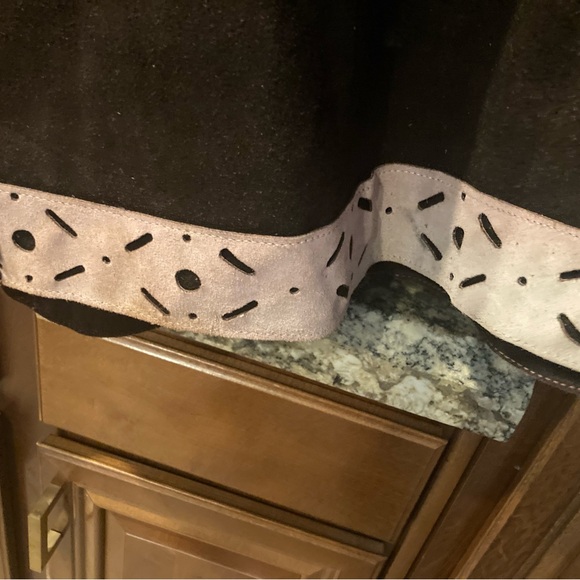 Vintage 60-70s suede cape/poncho jacket - Picture 11 of 13